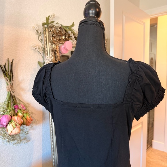 Unique Vintage Black Puff Sleeve Blouse - Picture 3 of 5